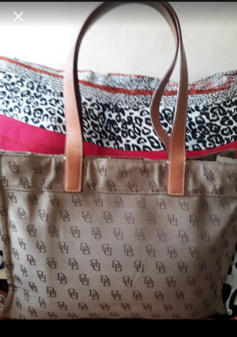 dooney and bourke sales