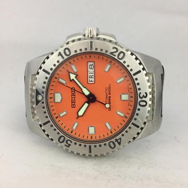 Seiko SKXA51 7S26-01X0 Orange Knight Automatic Divers Watch, Men's Fashion,  Watches & Accessories, Watches on Carousell