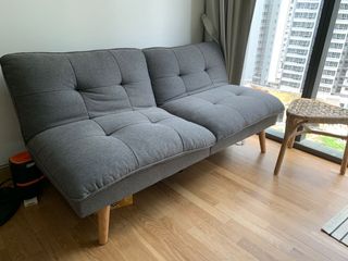 (Category: ) located in . Submitted by anne_ng (Listing ID 1038489591, Image 1). Description: .