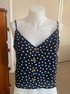 Spotted singlet