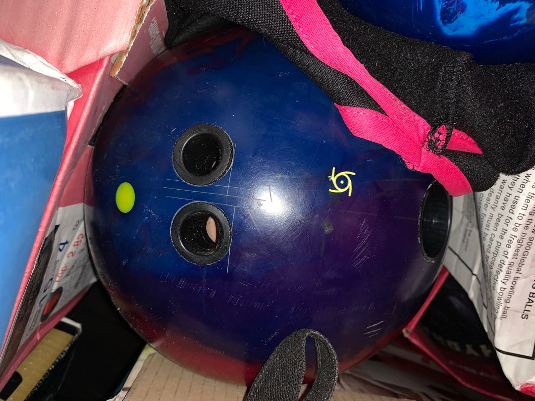 Storm Phase 2 15lb Bowling Ball, Sports Equipment, Sports & Games, Billiards & Bowling on Carousell