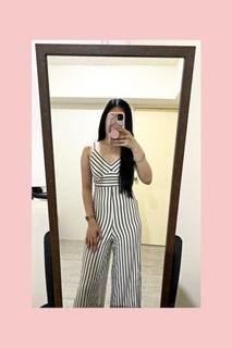 (Category: ) located in . Submitted by cs_closet (Listing ID 1038590687, Image 1). Description: .