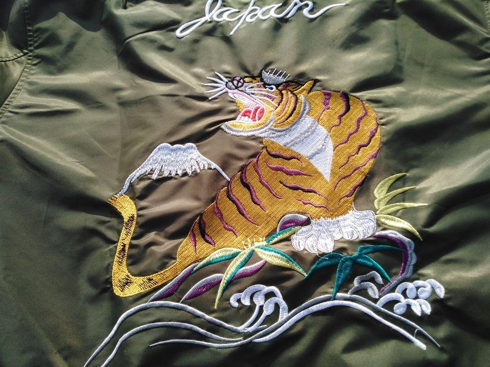Sukajan Bomber Classic Tiger - DEVIL'S SUKAPORN, Men's Fashion, Coats ...