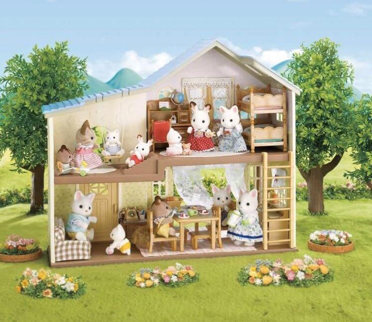 sylvanian families hillcrest cottage