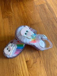 (Category: ) located in . Submitted by oreo (Listing ID 1038497800, Image 1). Description: .