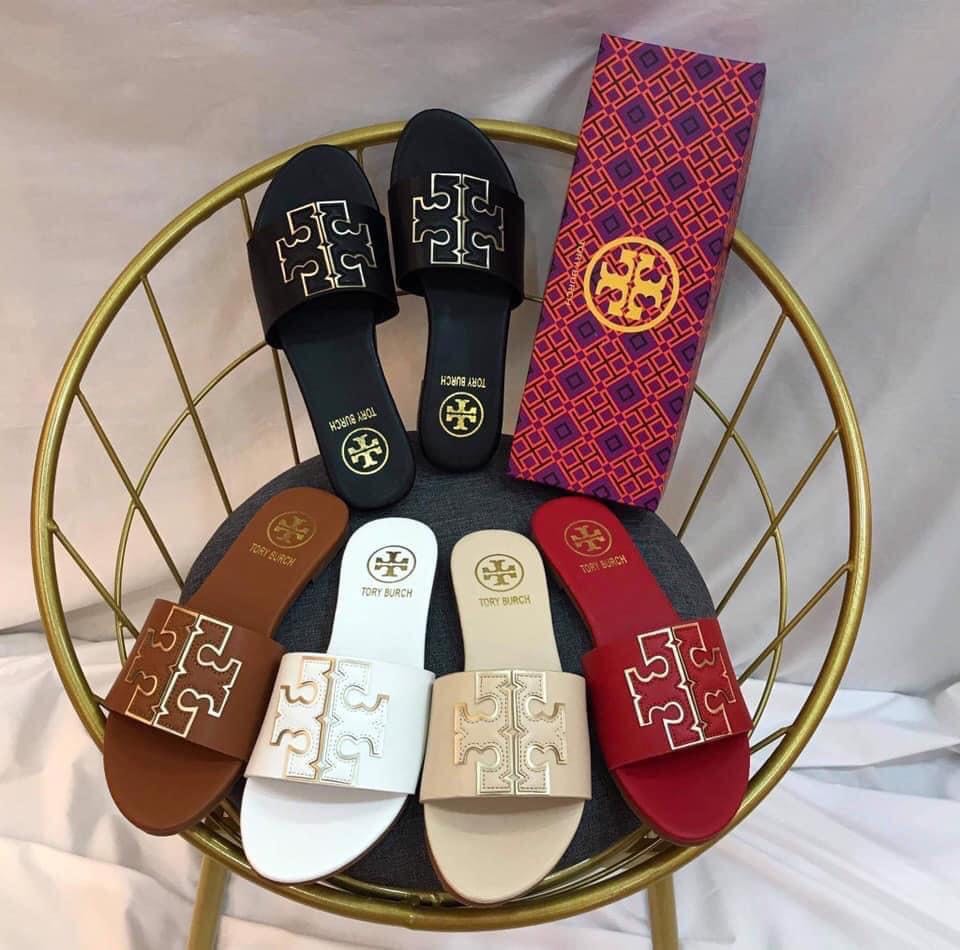 Tory burch everly hotsell t strap sandal