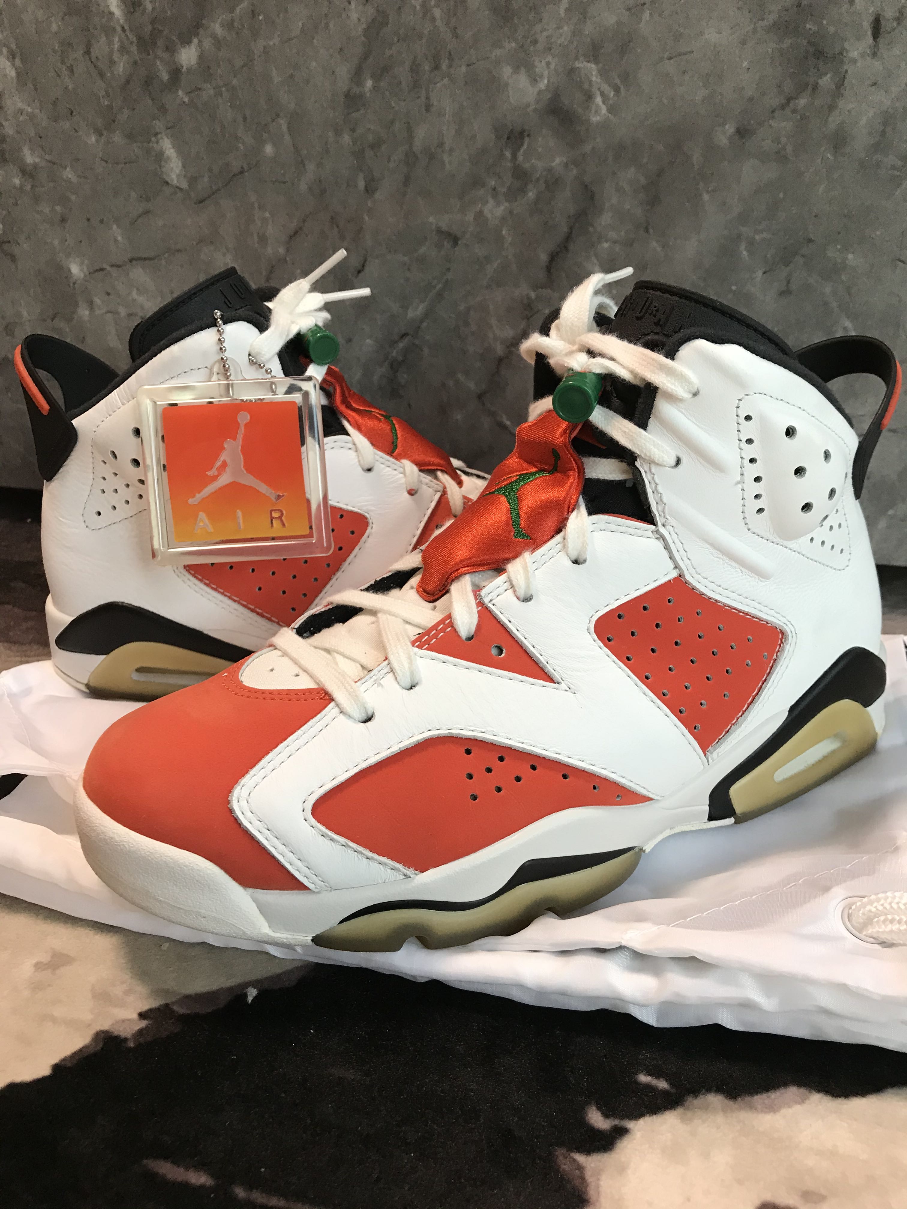 nike air jordan 6 retro gatorade