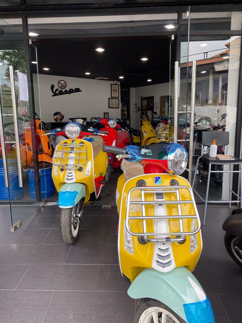 jual vespa sean wotherspoon
