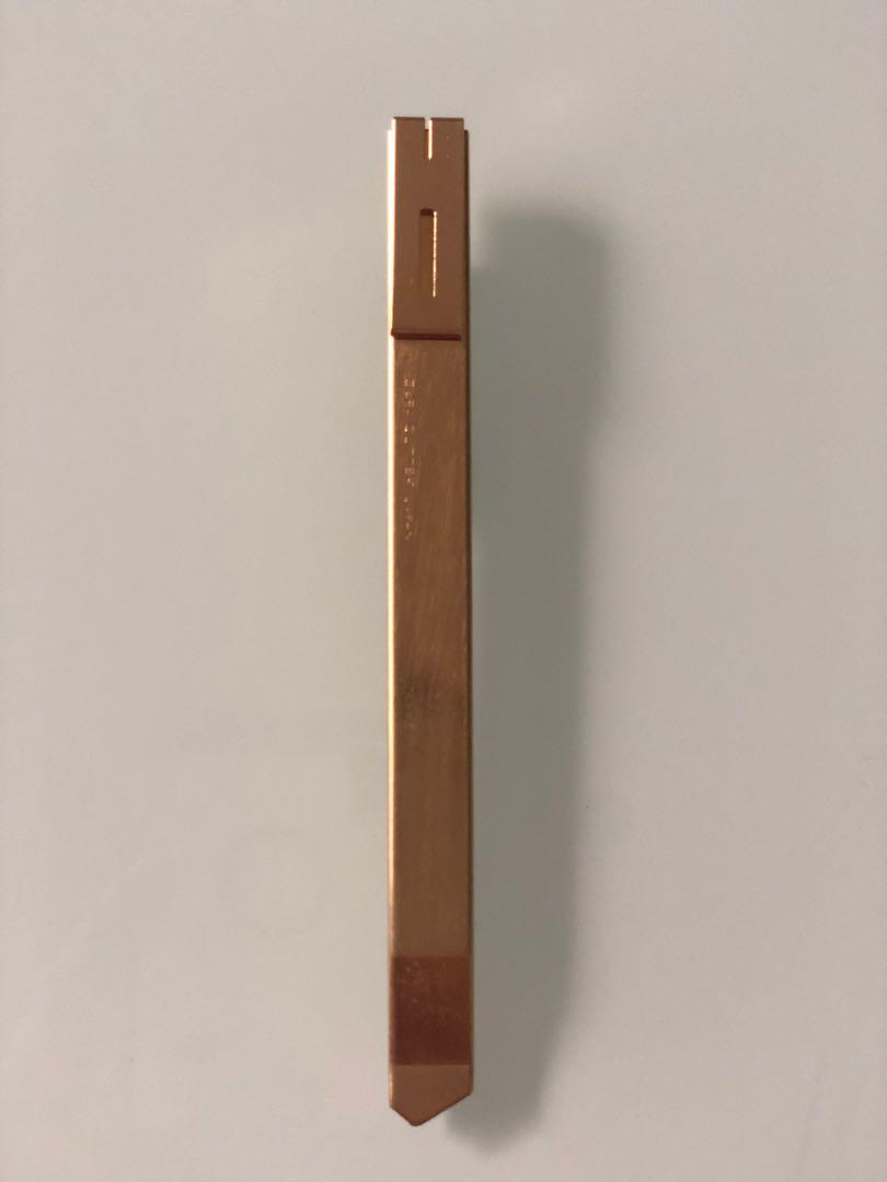Vintage OLFA GOLD Plated Cutter (Category: Home Improvement Tools & Accessories) located in Quezon City. Submitted by mybee (Listing ID 1038389069, Image 3). Description: Sale! 880 original price Vintage OLFA Cutter made in Japan 25K Gold Plated 5 pcs available .