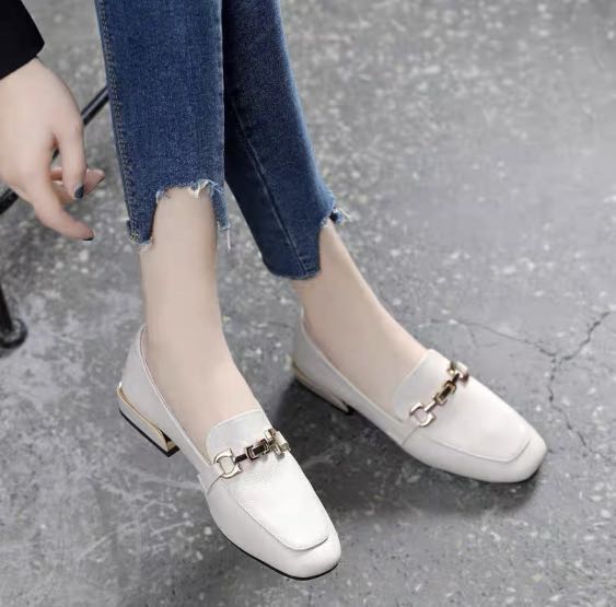 womens white loafers