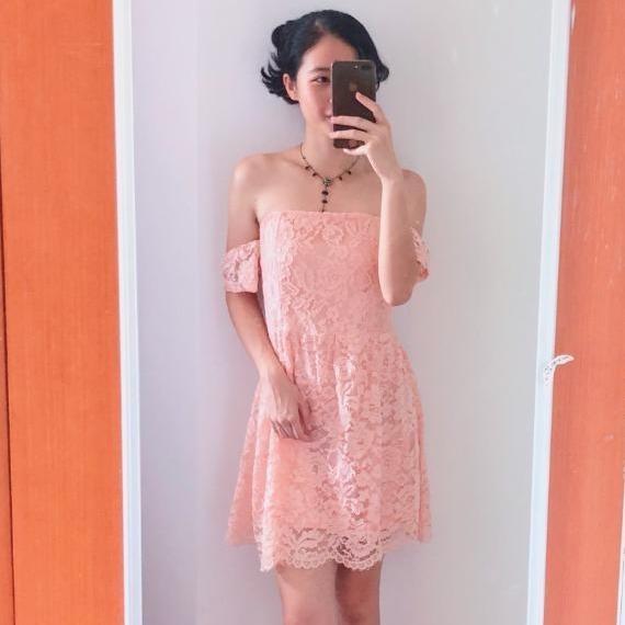 Lace dress zalora outlet