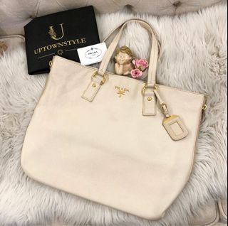 (Category: ) located in . Submitted by uptownstyle (Listing ID 1033091684, Image 1). Description: .