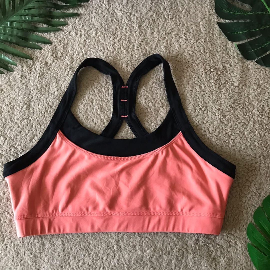 Avia Sports Bra M W Pad Slots Men S Fashion Activewear On Carousell