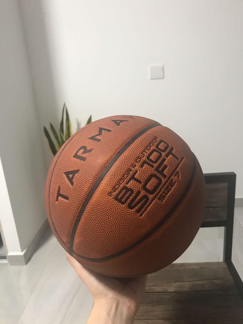 basketball tarmak