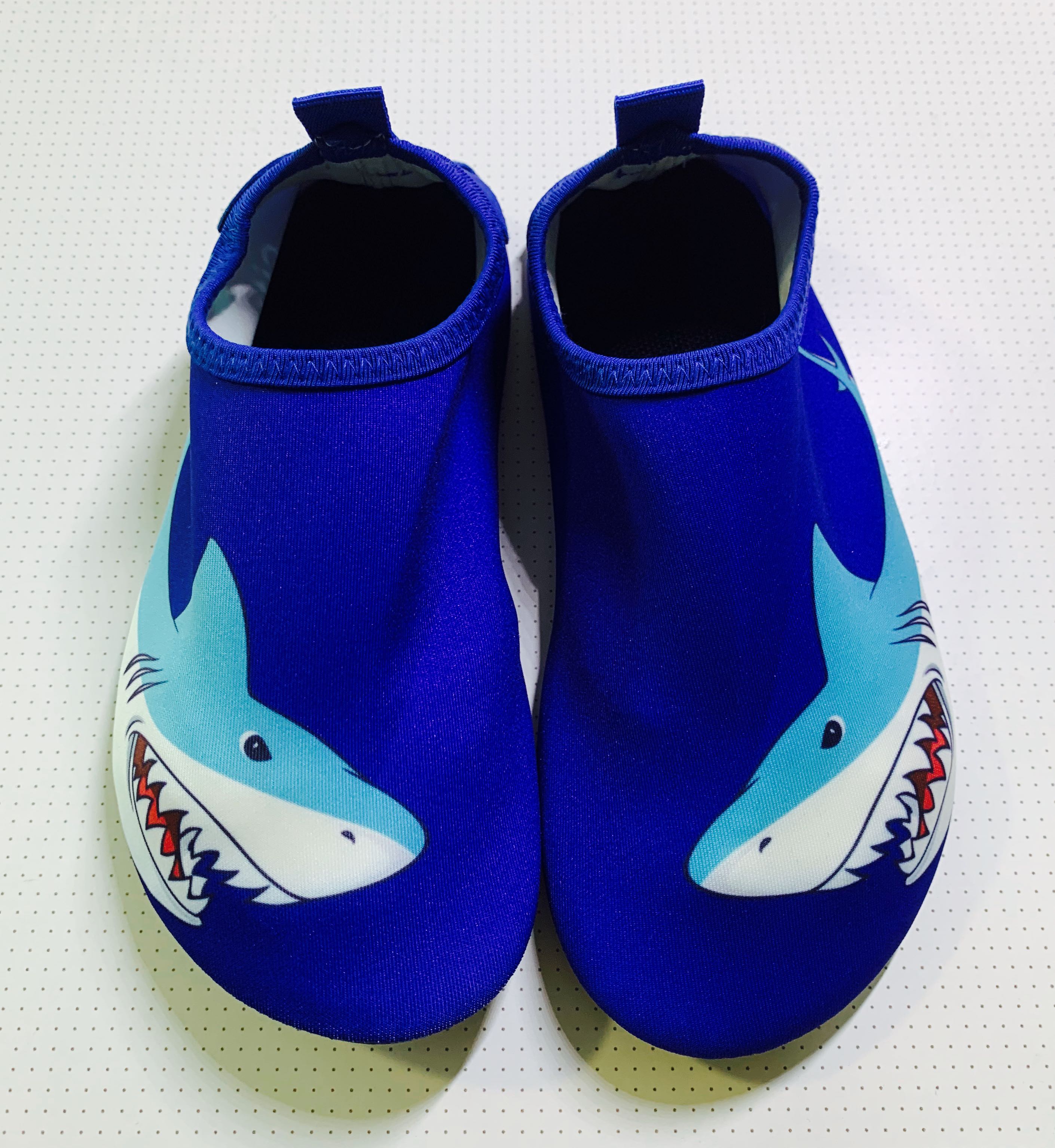 boys aqua shoes