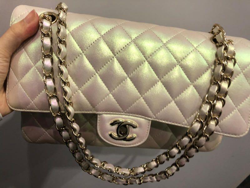 Chanel sales 20b iridescent