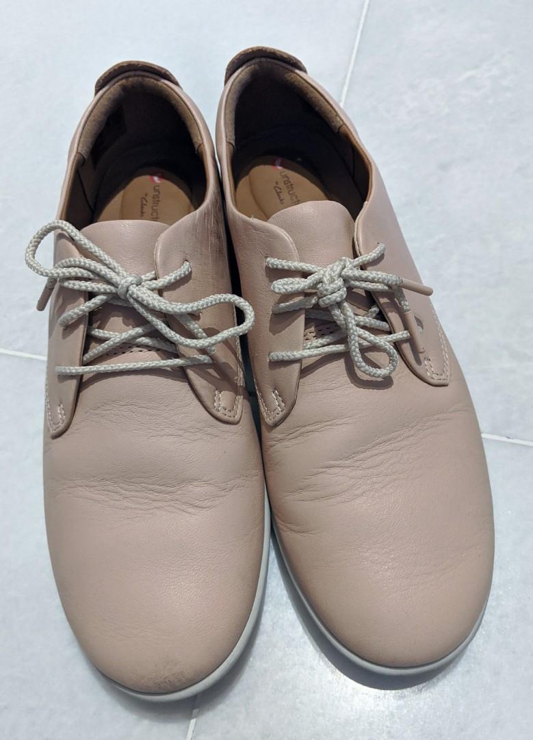 clarks dusty pink shoes
