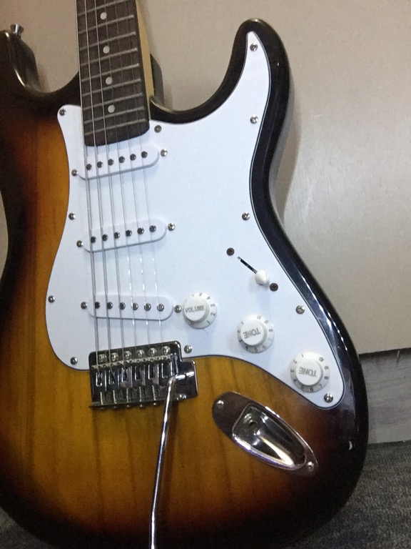 Clifton electric clearance guitar price