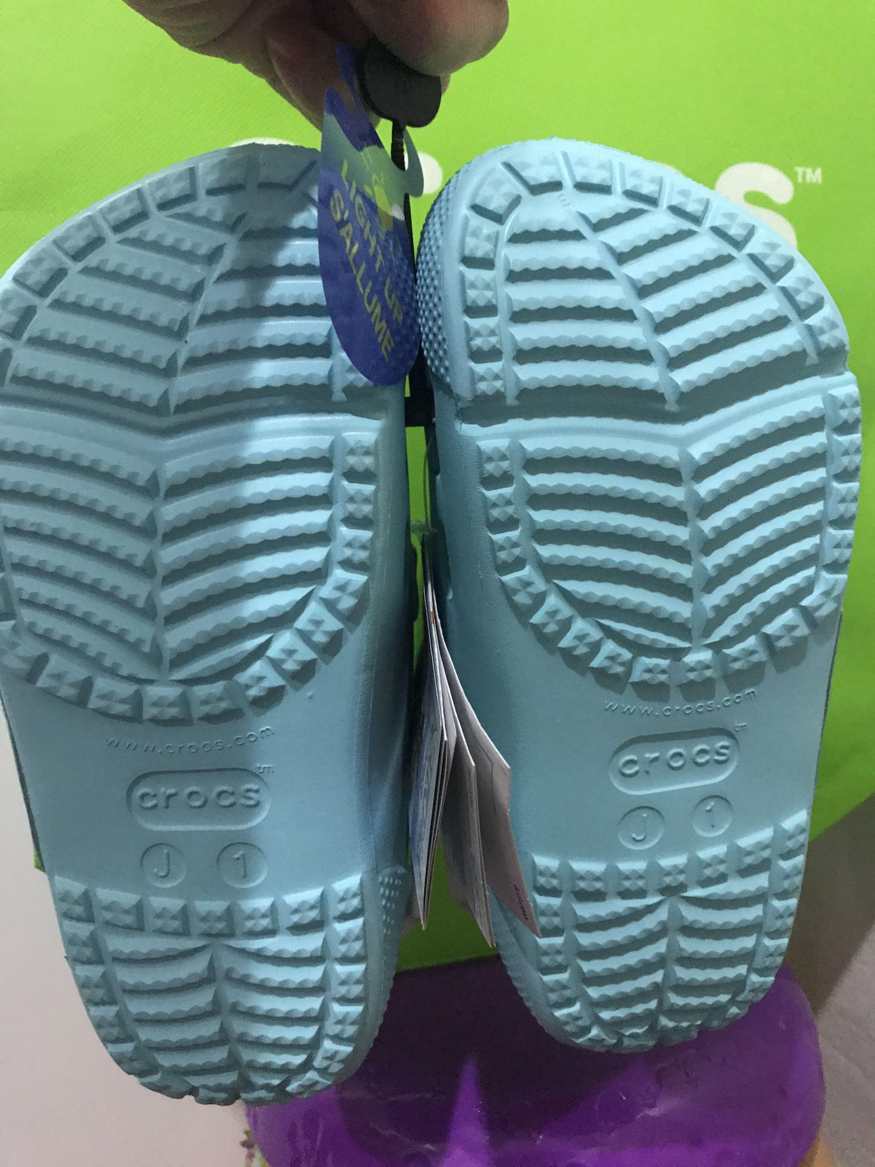 Elsa light up outlet crocs