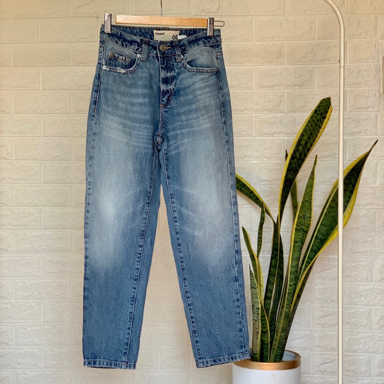 garage mom jeans