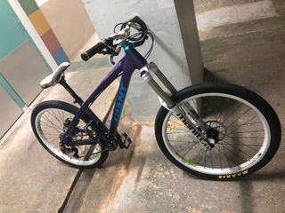 (Category: ) located in . Submitted by june18june18 (Listing ID 1033007276, Image 1). Description: .