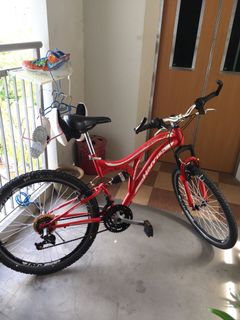 (Category: ) located in . Submitted by yansinglai (Listing ID 1032976880, Image 1). Description: .