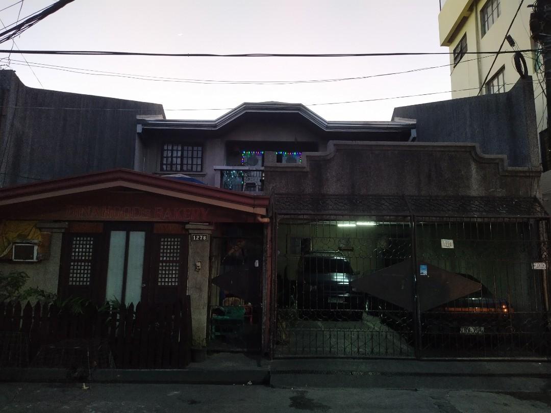 House and Lot For Sale Manila, Property, For Sale, House & Lot on Carousell