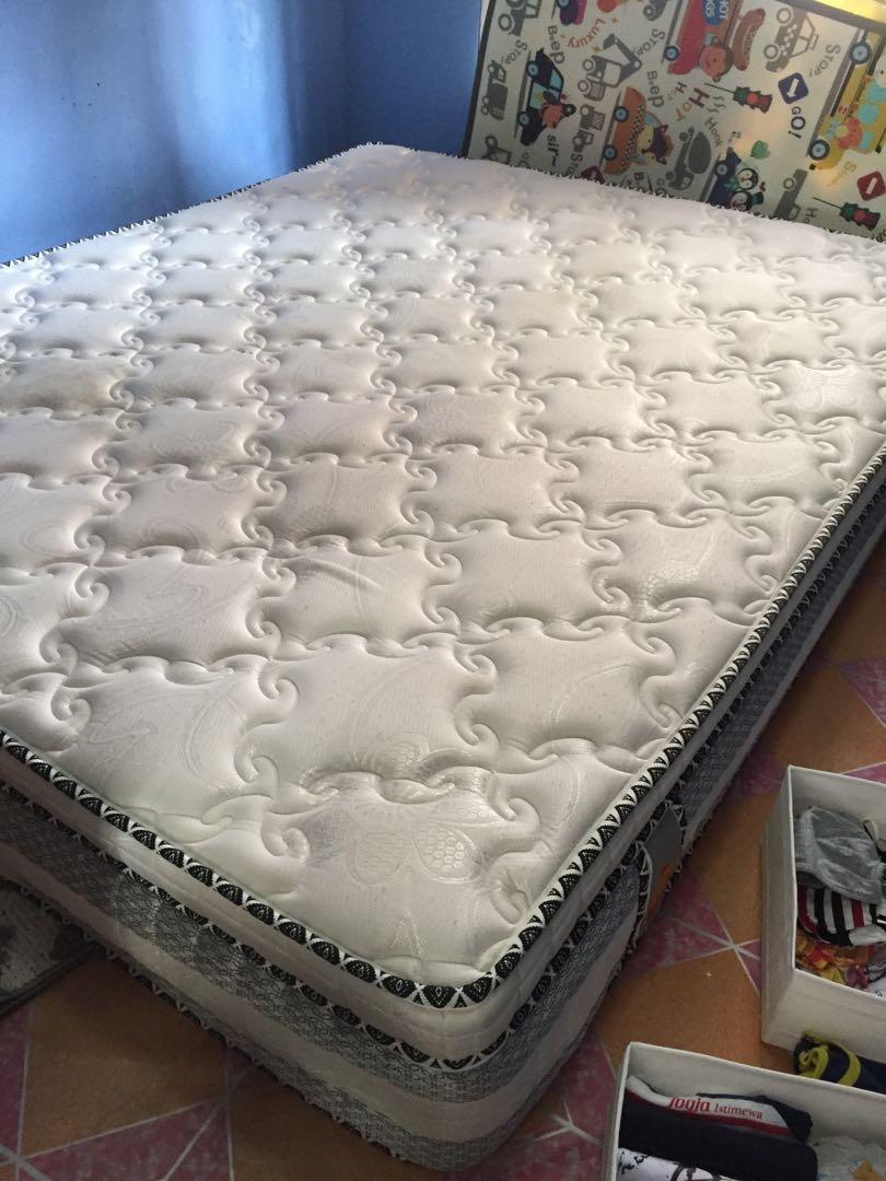 Kasur Spring Bed Excora Beril 160x200 Jual Cepat Perabotan Rumah Di Carousell