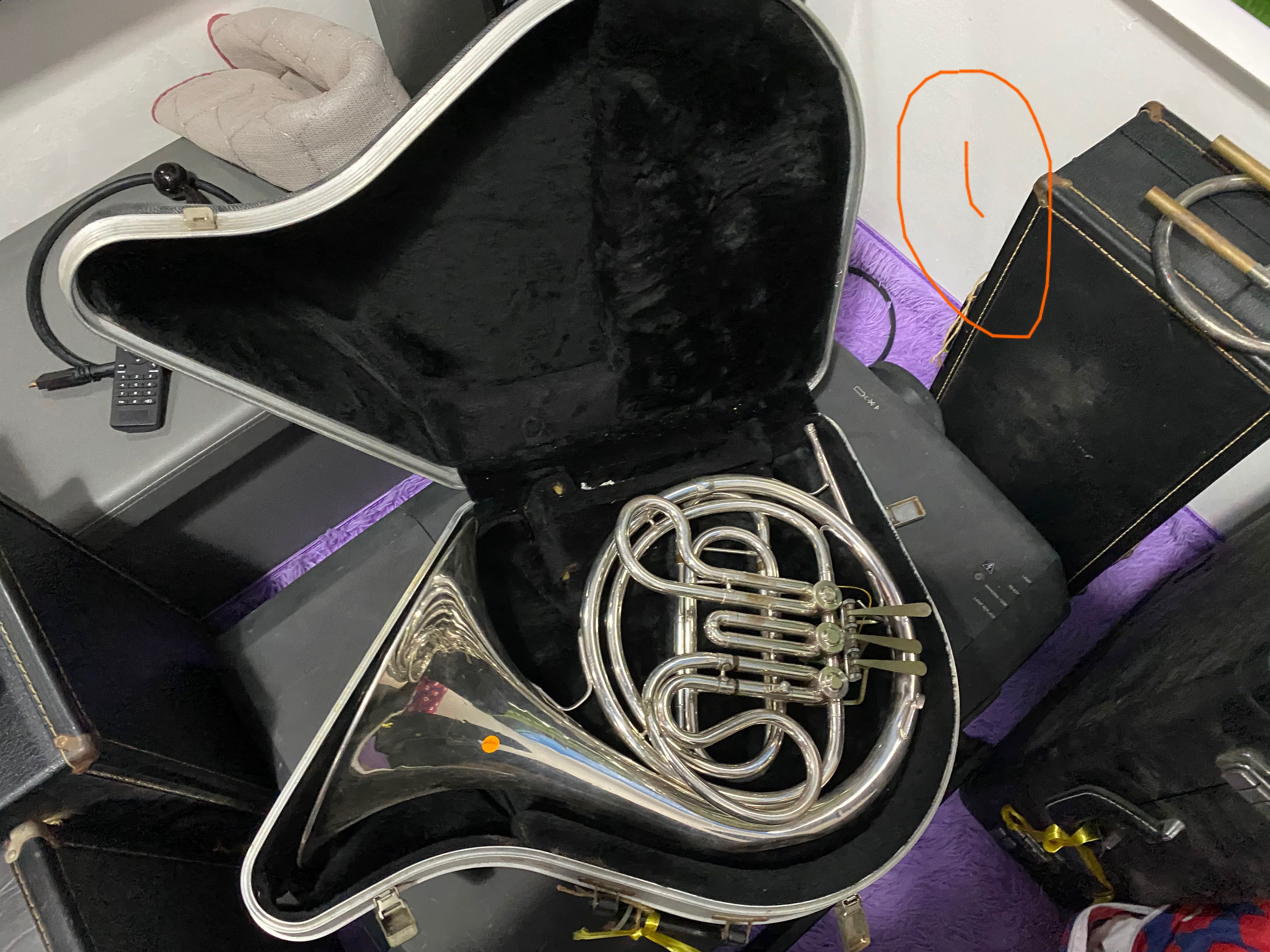 KING Single French Horn, Hobbies & Toys, Music & Media, Musical