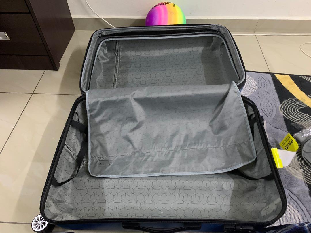 Airways luggage universal traveller store