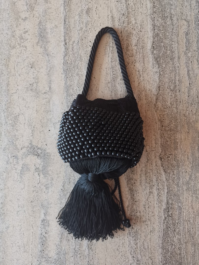 Mango beaded tassel bag