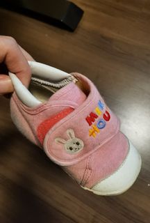 (Category: ) located in . Submitted by lilian__ (Listing ID 1033063576, Image 1). Description: .
