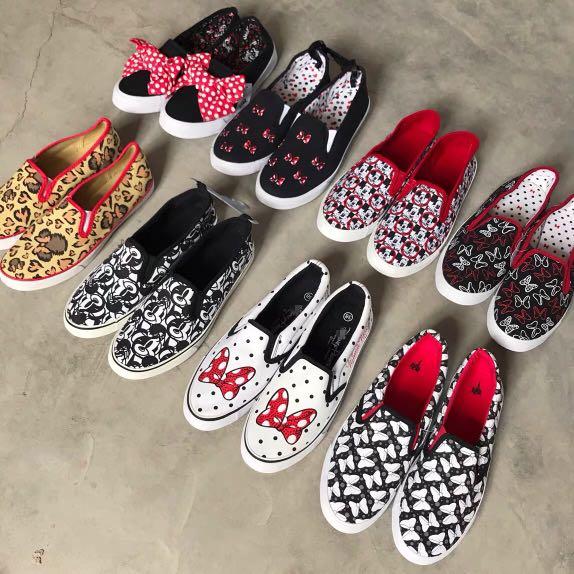 Minnie mouse outlet slip ons