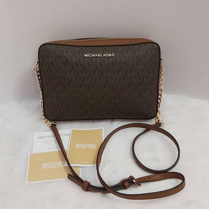 Mk jet set sling bag