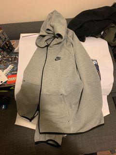 Nike hoodie
