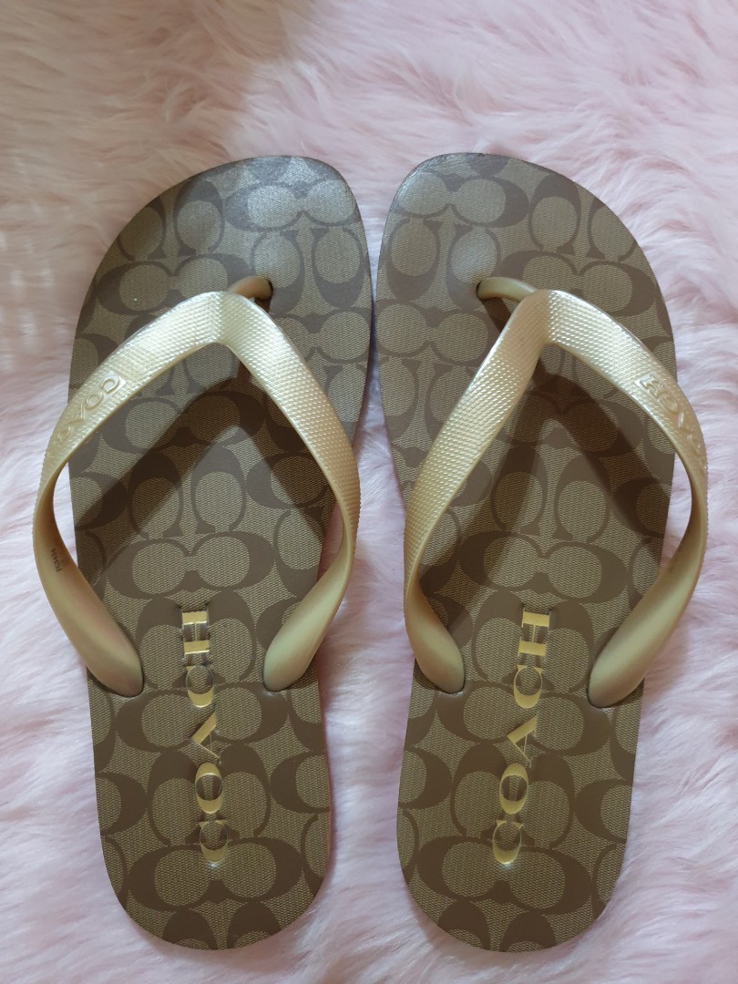 Preloved Coach Slippers size 8, Women's Fashion, Footwear, Flats & Sandals  on Carousell