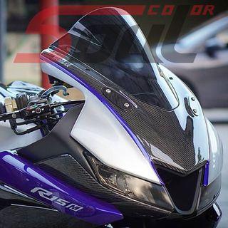 r15 v3 windshield online