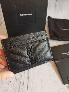Authentic YSL Saint Laurent card holder/card case/wallet. Embossed Leather with black enamel hardware, RRP$520