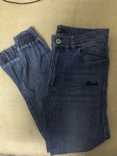 （分類：）位於 。 由 pakho_ 提交（商品編號 1033082833，圖片 1）。簡介： 。
