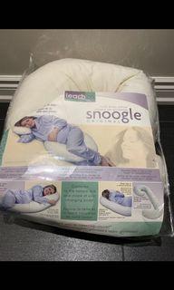 Snoogle pregnancy body pillow