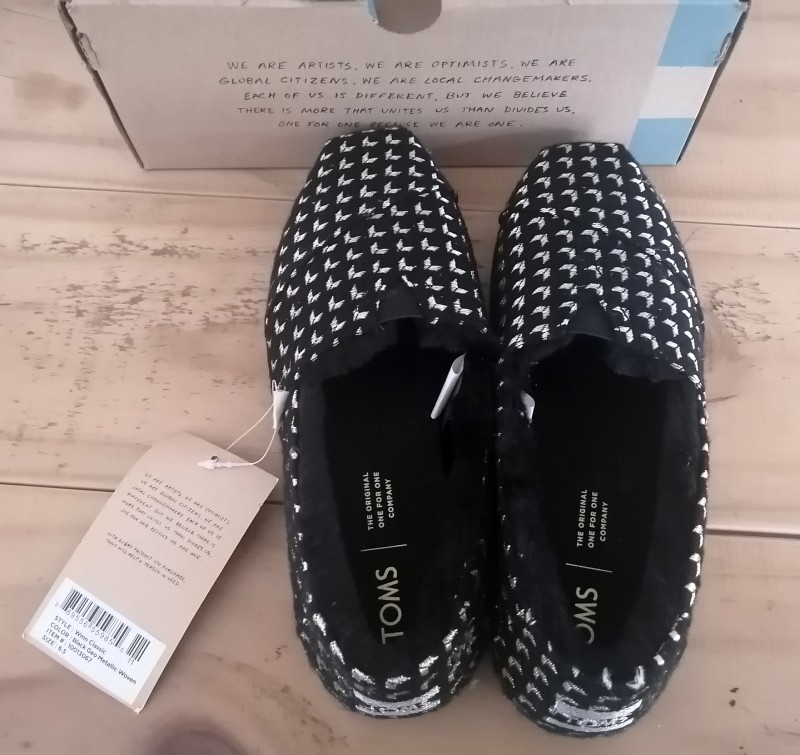 toms shoes venice collection