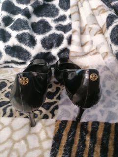 (Category: ) located in . Submitted by angelita21 (Listing ID 1032976325, Image 1). Description: .