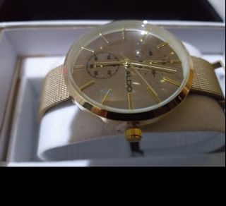 (Category: ) located in . Submitted by SpotNShop (Listing ID 1025144012, Image 1). Description: .