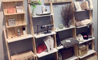 (Category: ) located in . Submitted by lesucre_online_store (Listing ID 1032988089, Image 1). Description: .