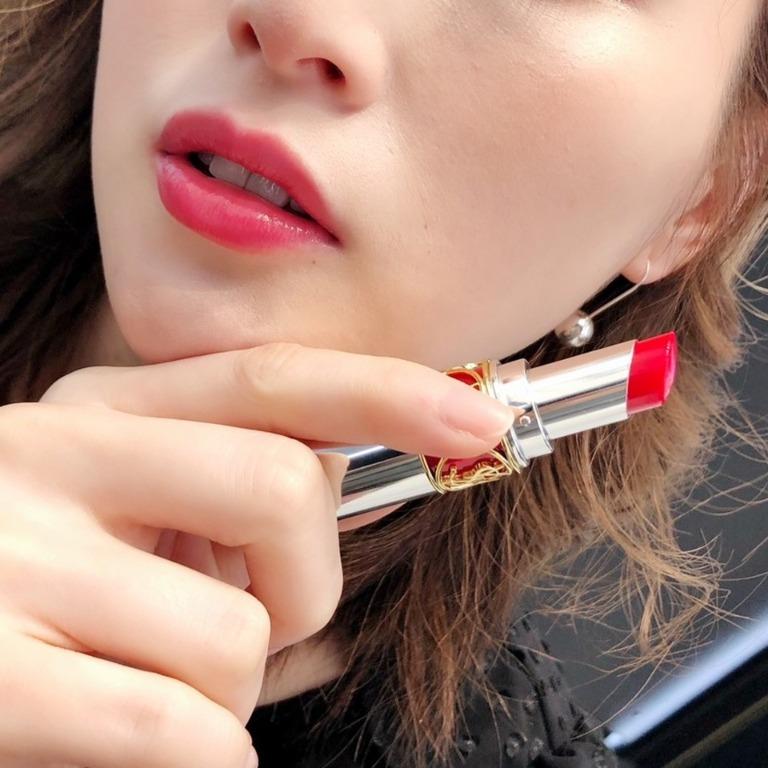 Touch me red ysl hot sale