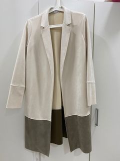 (Category: ) located in . Submitted by preloved_ein (Listing ID 1033133755, Image 1). Description: .