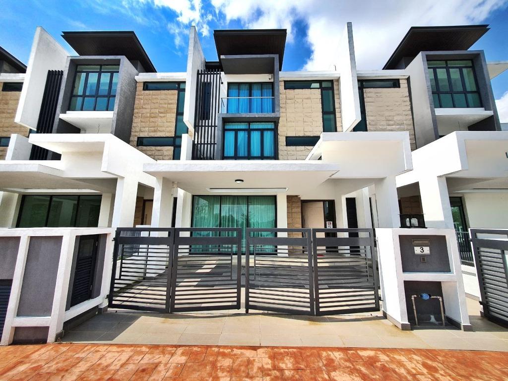 3 Storey Superlink Anggun Kirana Setia Alam Free Legal Fee Mot Property For Sale On Carousell