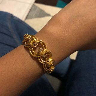 (Category: ) located in . Submitted by lux_asyi (Listing ID 1033321576, Image 1). Description: .