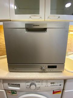 （分類：）位於 。 由 curtiiis 提交（商品編號 1033271233，圖片 1）。簡介： 。