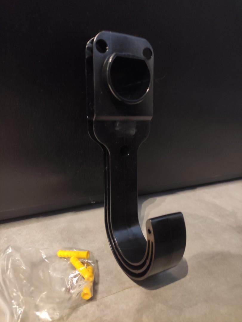 電車掛勾telsa Bmw 汽車配件 電子配件 Carousell